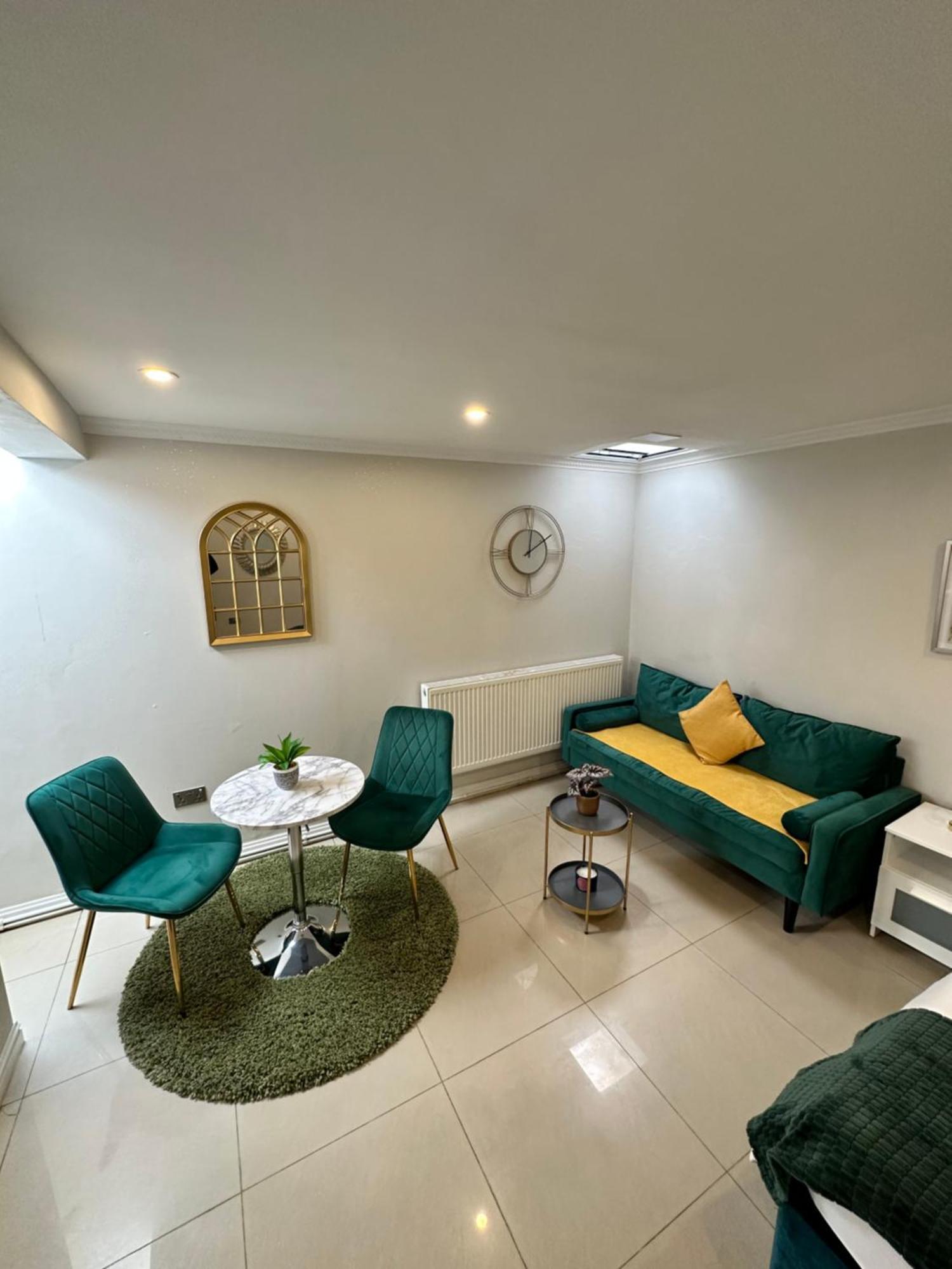 Harrow on the Hill Luxury Studio Apartment מראה חיצוני תמונה