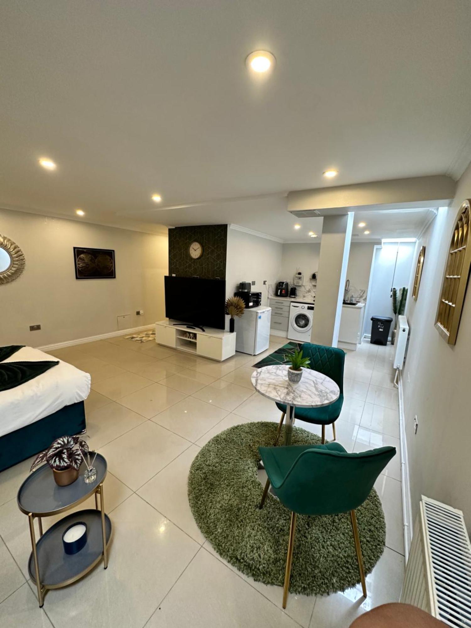 Harrow on the Hill Luxury Studio Apartment מראה חיצוני תמונה