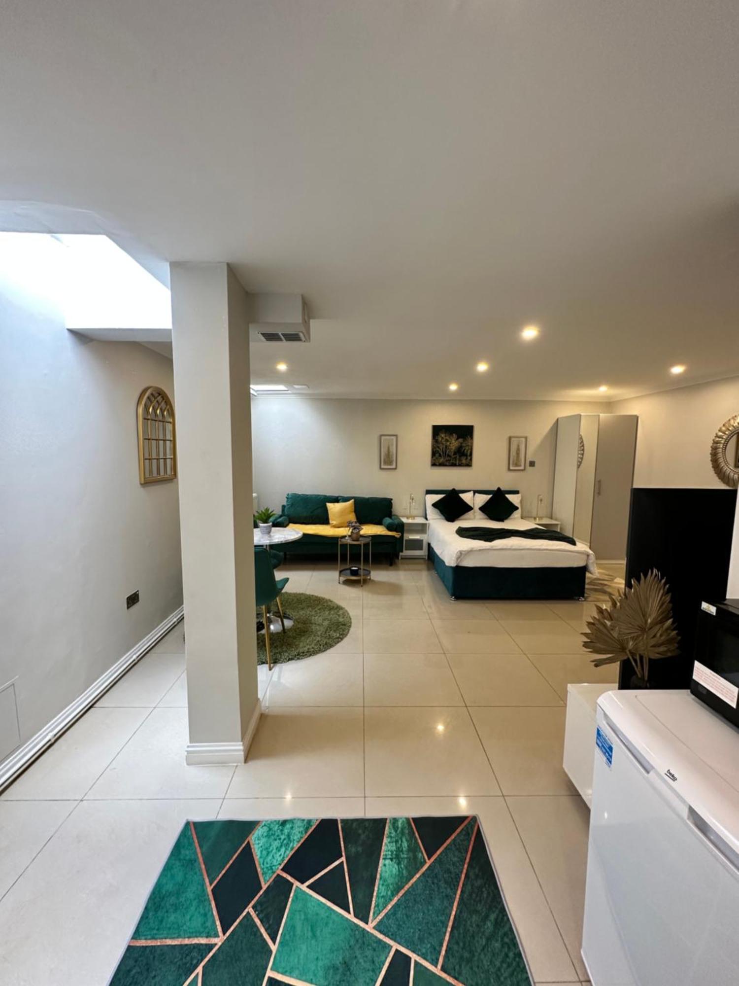 Harrow on the Hill Luxury Studio Apartment מראה חיצוני תמונה