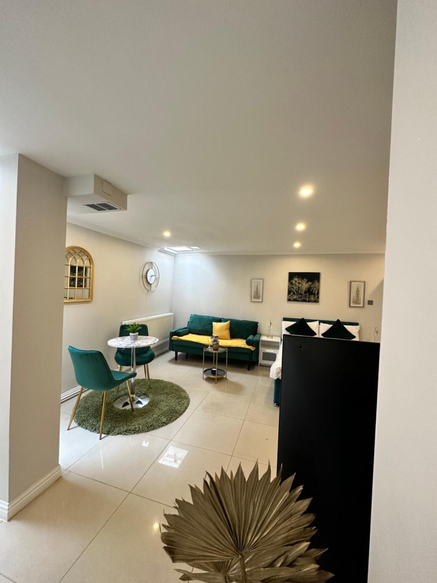 Harrow on the Hill Luxury Studio Apartment מראה חיצוני תמונה