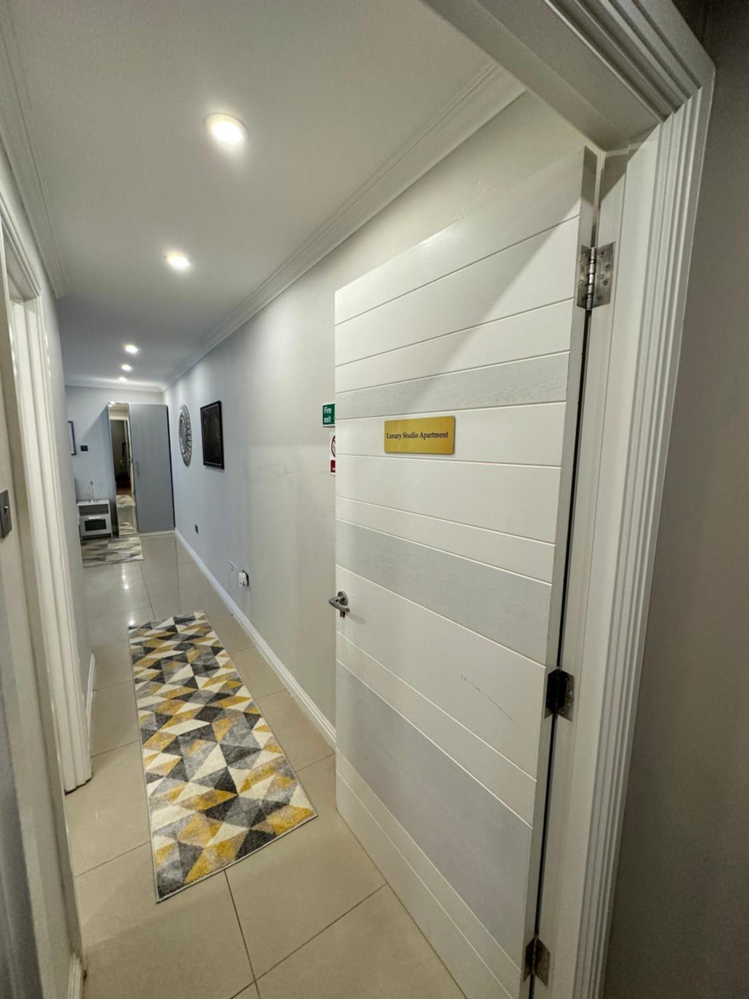 Harrow on the Hill Luxury Studio Apartment מראה חיצוני תמונה