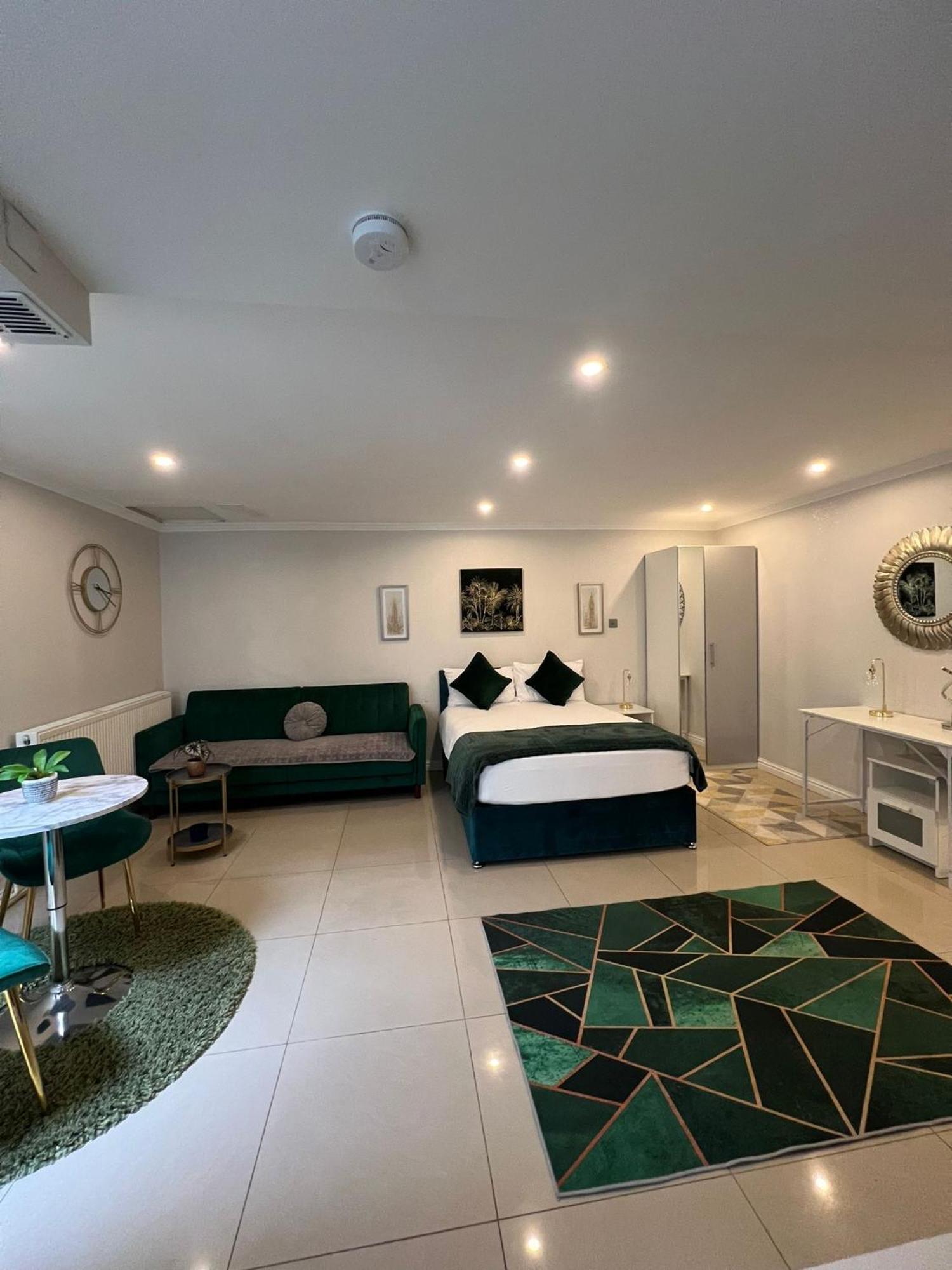 Harrow on the Hill Luxury Studio Apartment מראה חיצוני תמונה